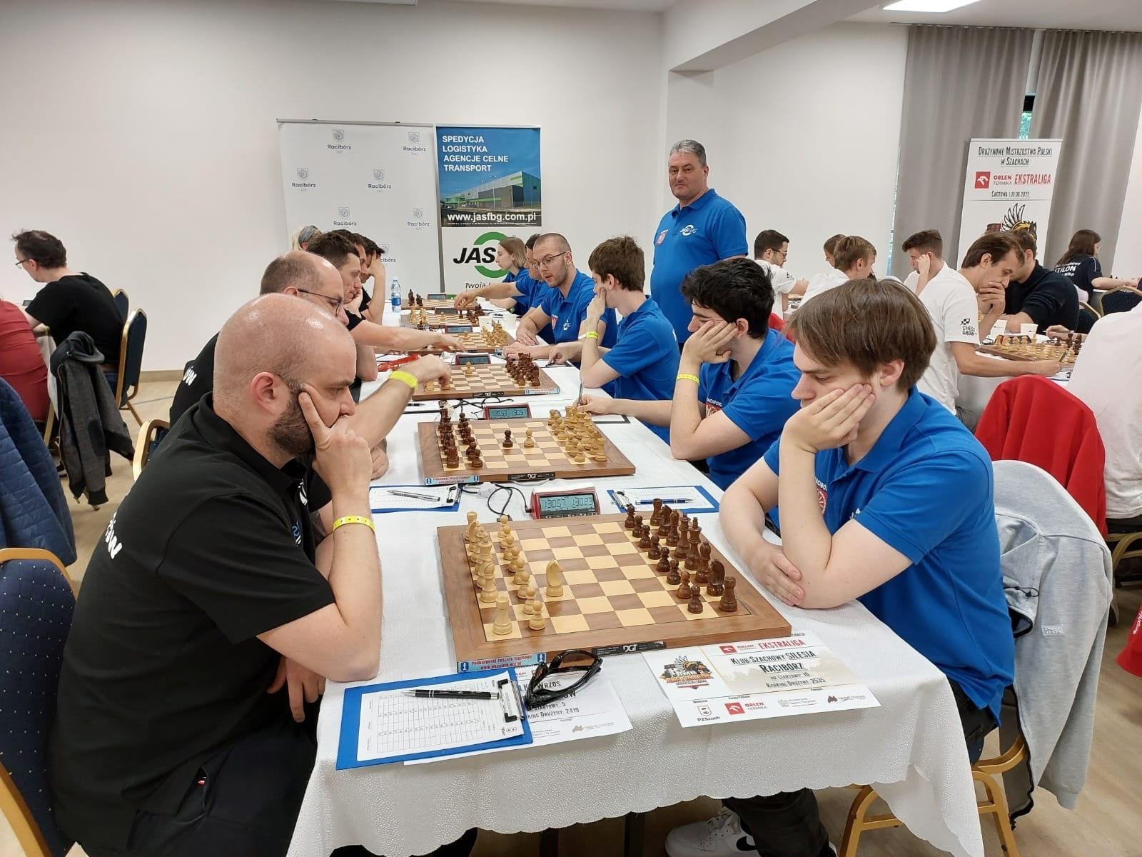 Zdjęcie w galerii na portalu naszraciborz.pl: Klub Szachowy SILESIA Racibórz wicemistrzem Polski w Drużynowych MP w Szachach Klasycznych! wiadomości z regionu