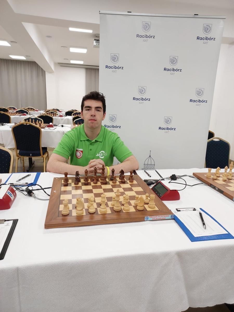Zdjęcie w galerii na portalu naszraciborz.pl: Klub Szachowy SILESIA Racibórz wicemistrzem Polski w Drużynowych MP w Szachach Klasycznych! wiadomości z regionu