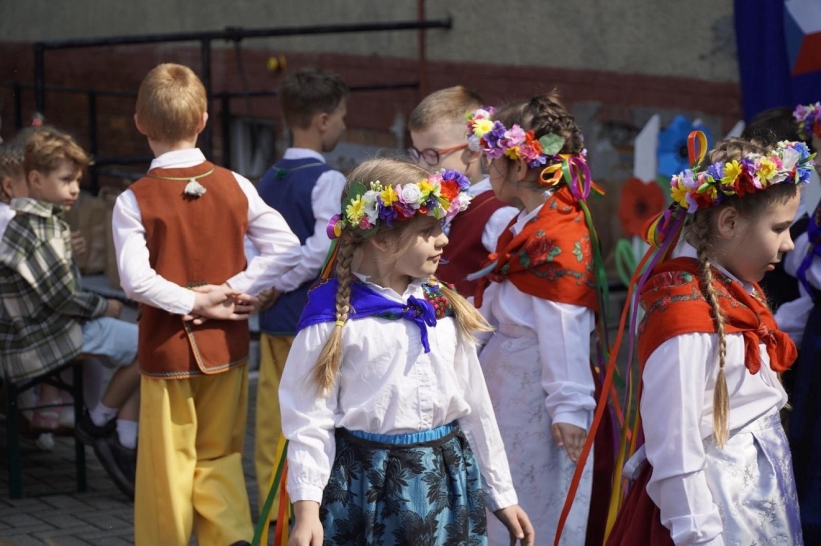 Zdjęcie w galerii na portalu naszraciborz.pl: XX Europejski Piknik w Przedszkolu nr 16 w Raciborzu-Brzeziu  wiadomości z regionu