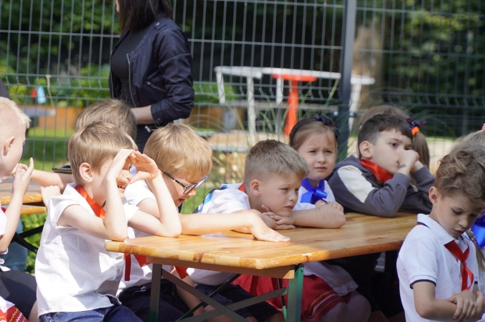 Zdjęcie w galerii na portalu naszraciborz.pl: XX Europejski Piknik w Przedszkolu nr 16 w Raciborzu-Brzeziu  wiadomości z regionu