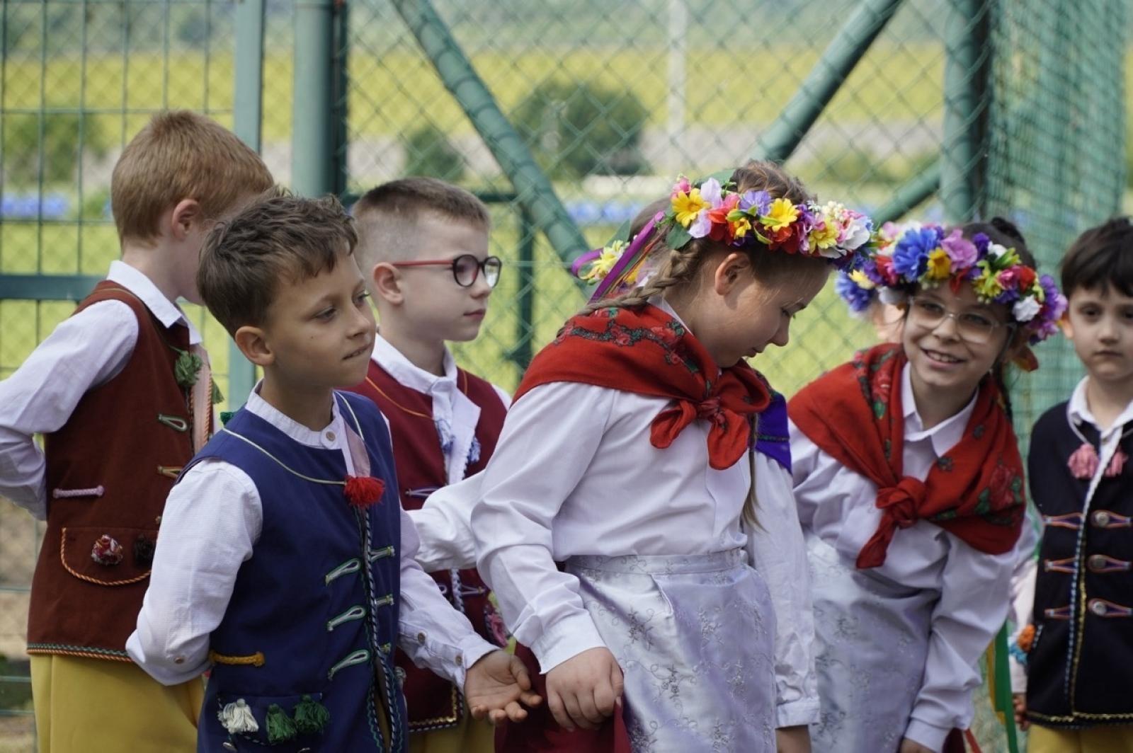 Zdjęcie w galerii na portalu naszraciborz.pl: XX Europejski Piknik w Przedszkolu nr 16 w Raciborzu-Brzeziu  wiadomości z regionu