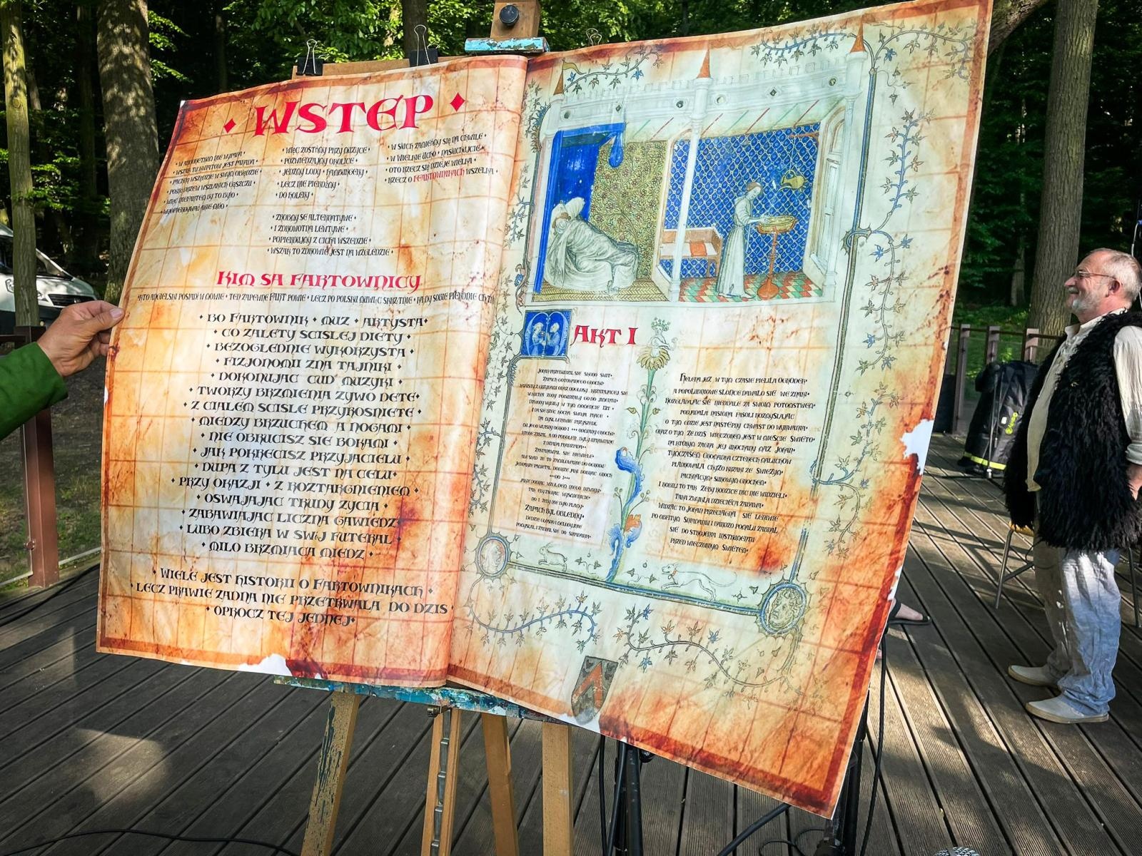 Zdjęcie w galerii na portalu naszraciborz.pl: Finał Raciborskiego Festiwalu Średniowiecznego - wojowie zjechali pod Oborę wiadomości z regionu