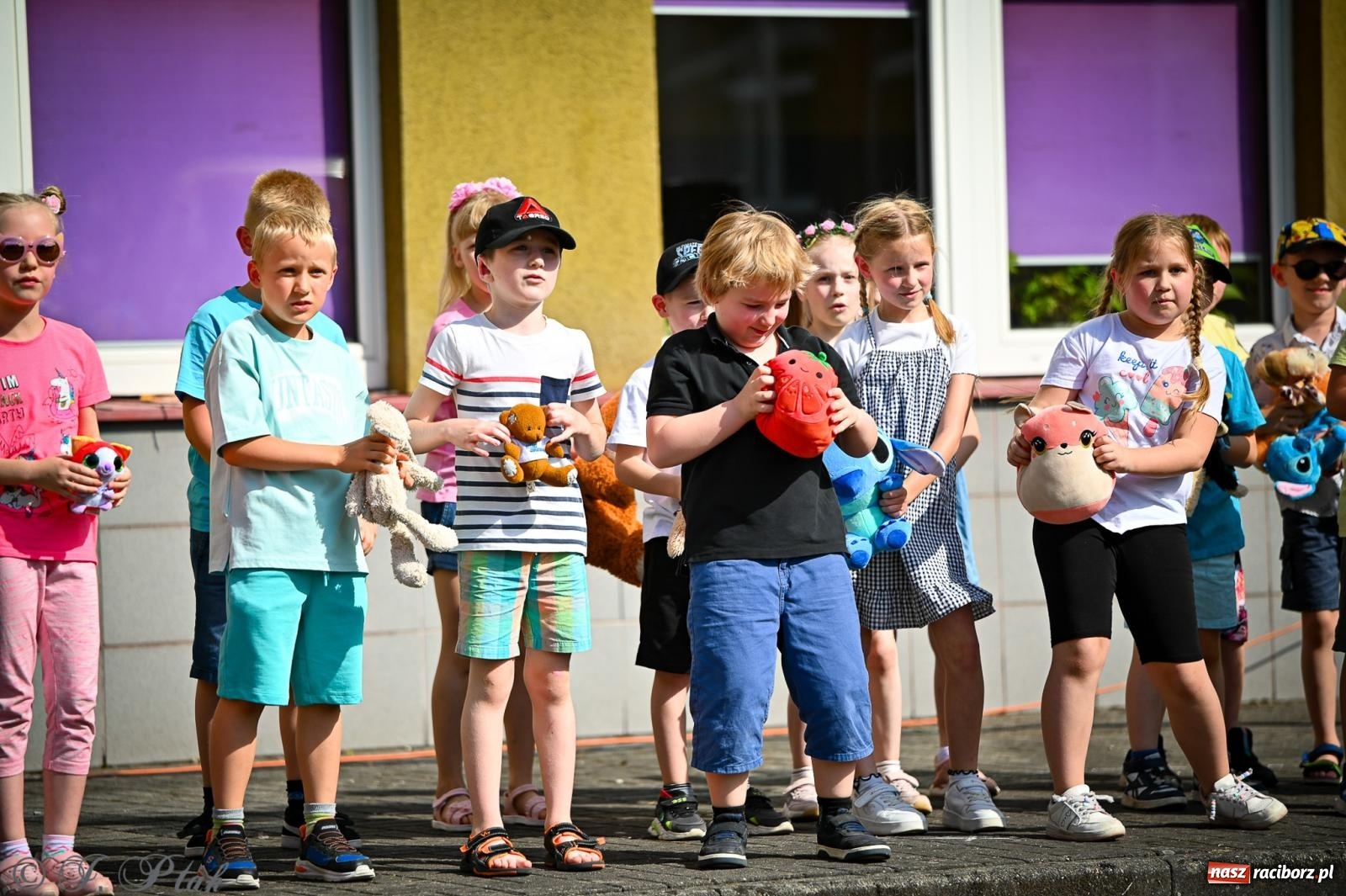 Zdjęcie w galerii na portalu naszraciborz.pl: Rodzinny festyn pełen radości w SP 18 im. Książąt Raciborskich [FOTO i WIDEO] wiadomości z regionu