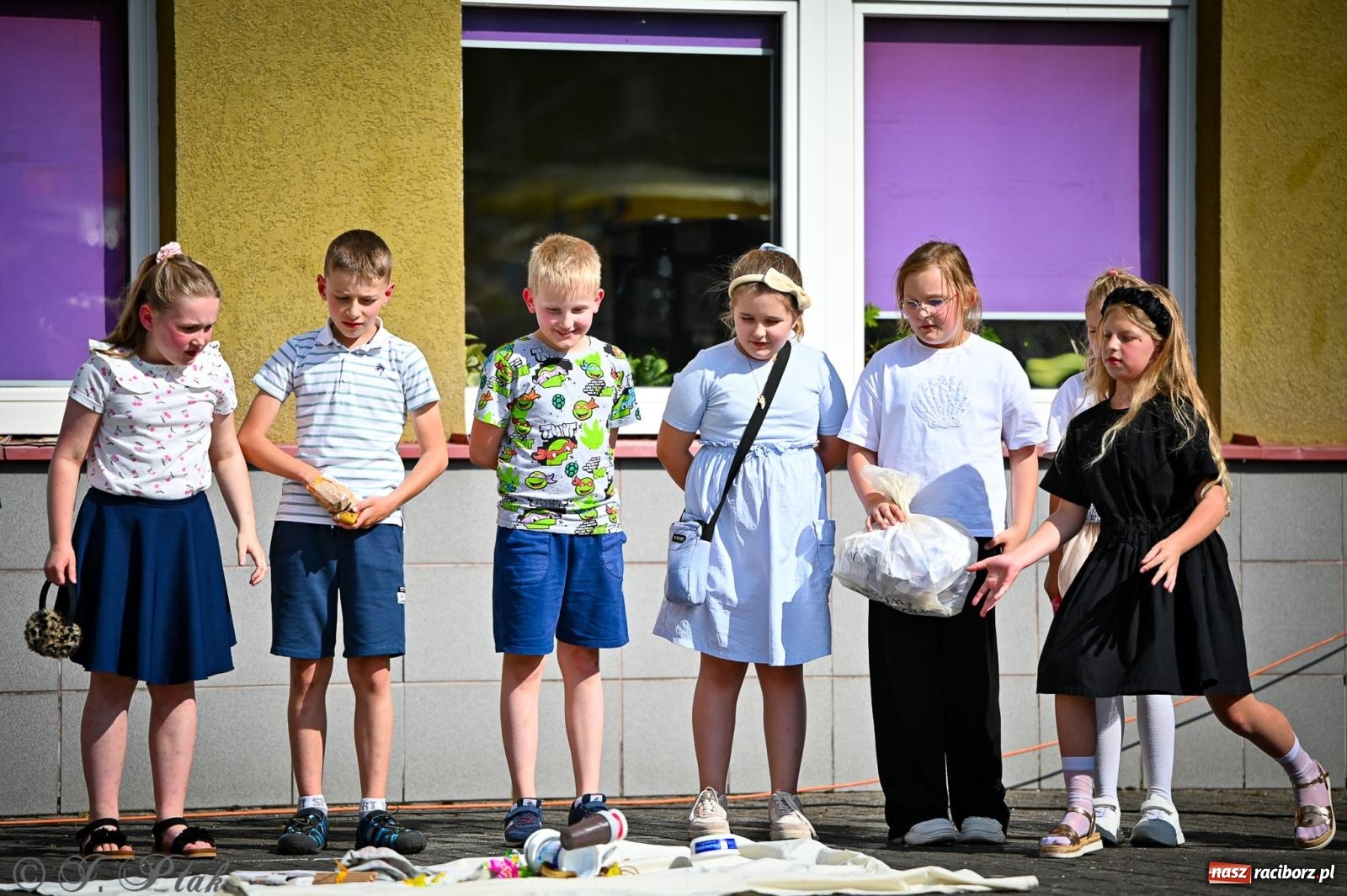 Zdjęcie w galerii na portalu naszraciborz.pl: Rodzinny festyn pełen radości w SP 18 im. Książąt Raciborskich [FOTO i WIDEO] wiadomości z regionu