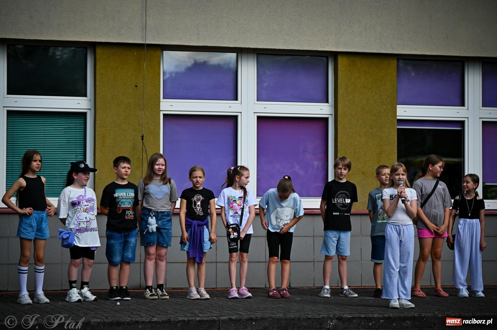 Zdjęcie w galerii na portalu naszraciborz.pl: Rodzinny festyn pełen radości w SP 18 im. Książąt Raciborskich [FOTO i WIDEO] wiadomości z regionu