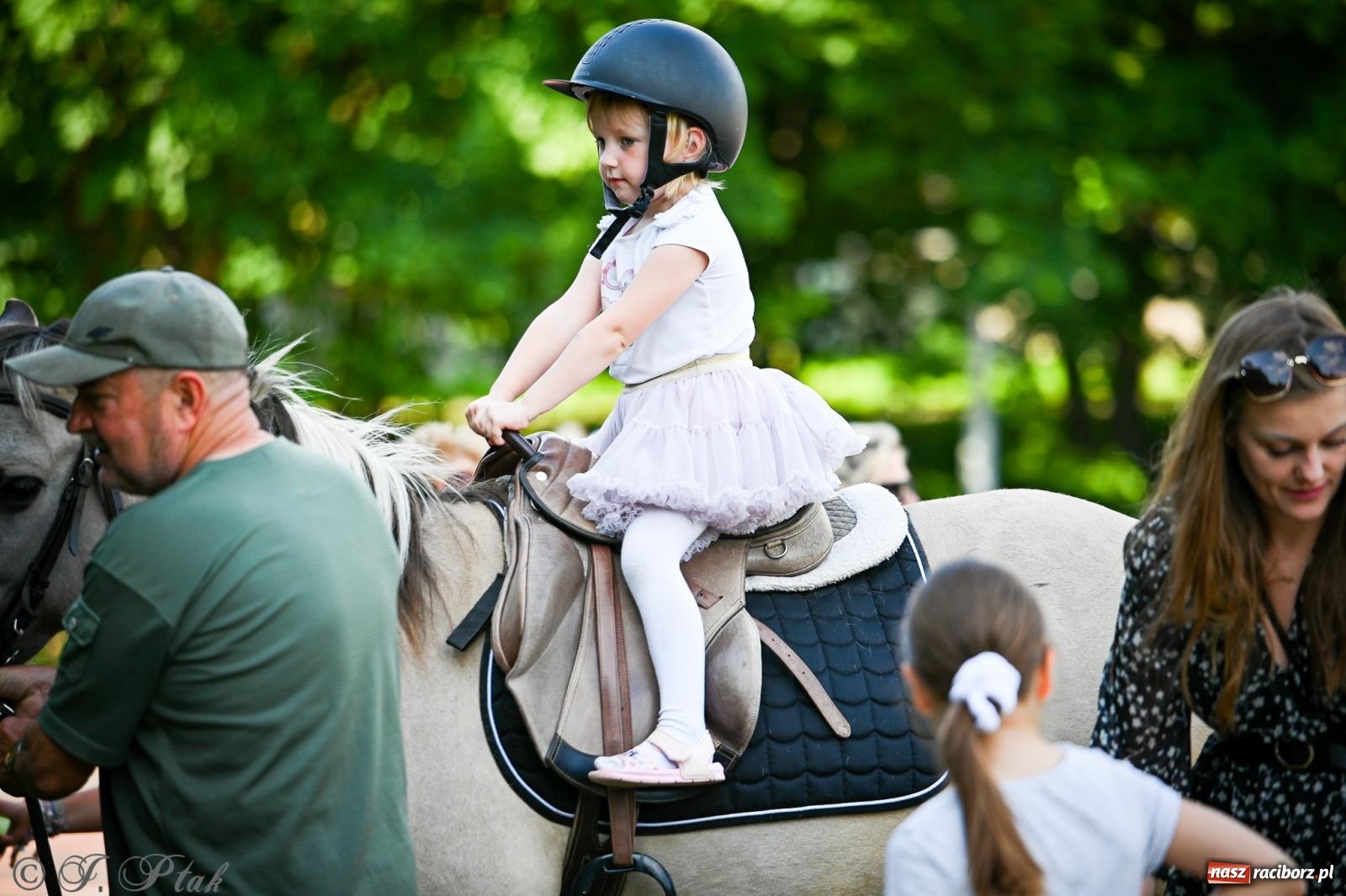 Zdjęcie w galerii na portalu naszraciborz.pl: Rodzinny festyn pełen radości w SP 18 im. Książąt Raciborskich [FOTO i WIDEO] wiadomości z regionu