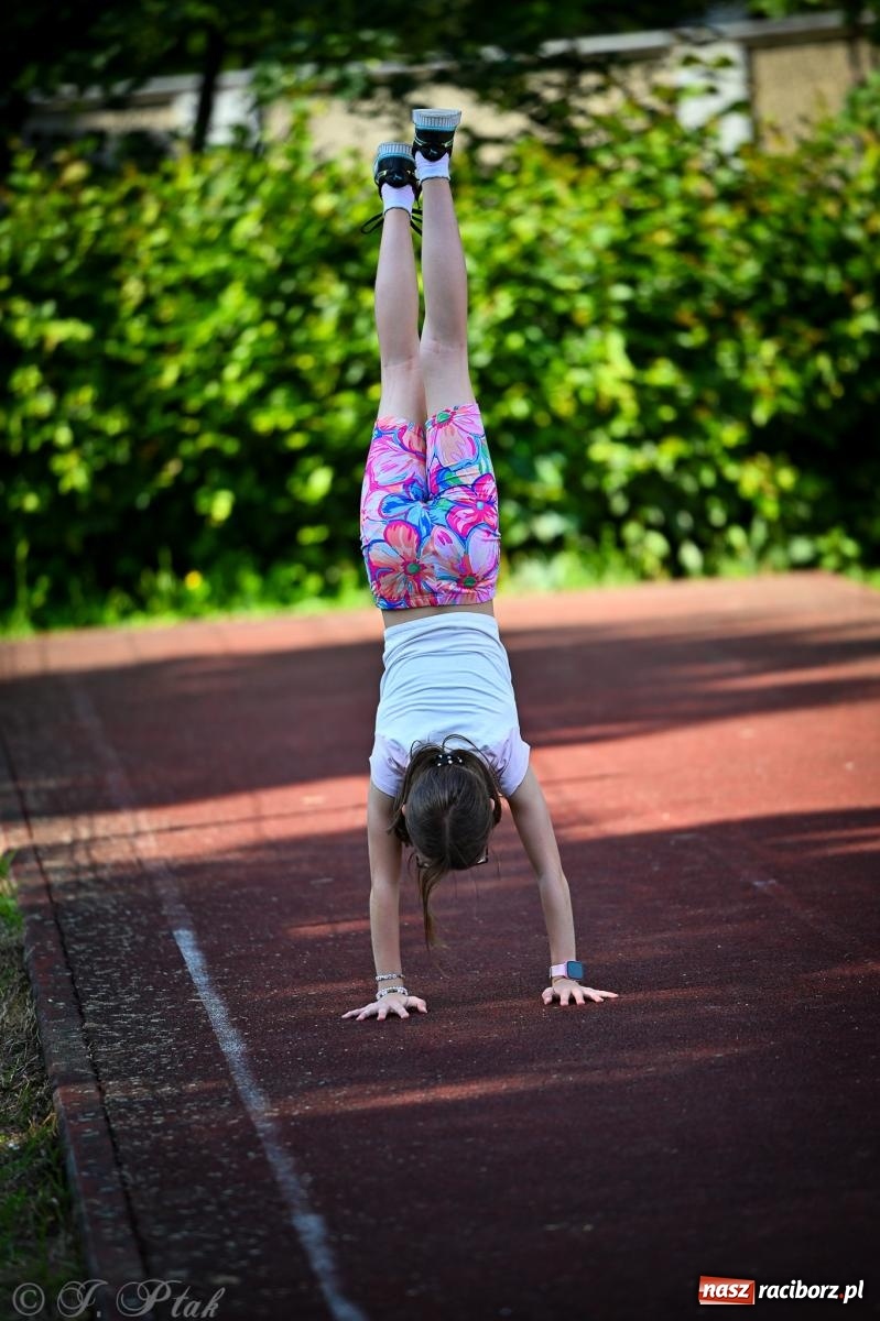 Zdjęcie w galerii na portalu naszraciborz.pl: Rodzinny festyn pełen radości w SP 18 im. Książąt Raciborskich [FOTO i WIDEO] wiadomości z regionu