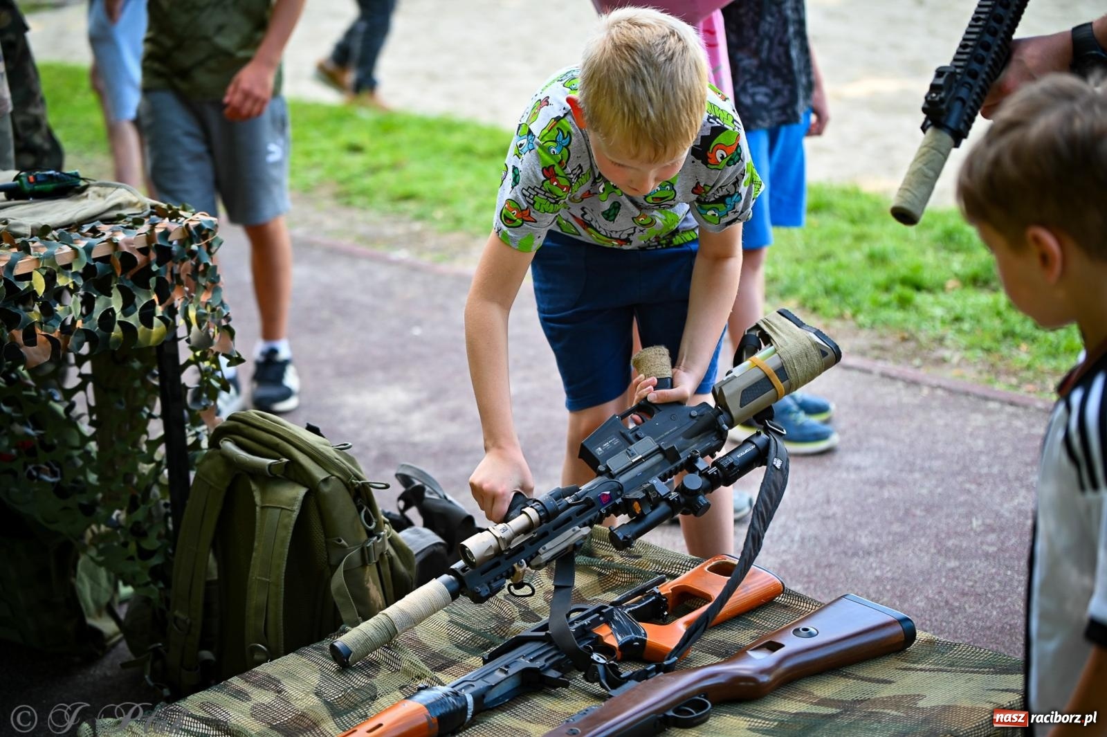 Zdjęcie w galerii na portalu naszraciborz.pl: Rodzinny festyn pełen radości w SP 18 im. Książąt Raciborskich [FOTO i WIDEO] wiadomości z regionu
