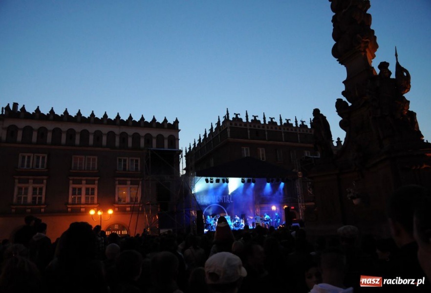 Zdjęcie w galerii na portalu naszraciborz.pl: Afromental i laserowe widowisko wiadomości z regionu