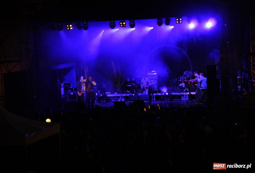 Zdjęcie w galerii na portalu naszraciborz.pl: Afromental i laserowe widowisko wiadomości z regionu