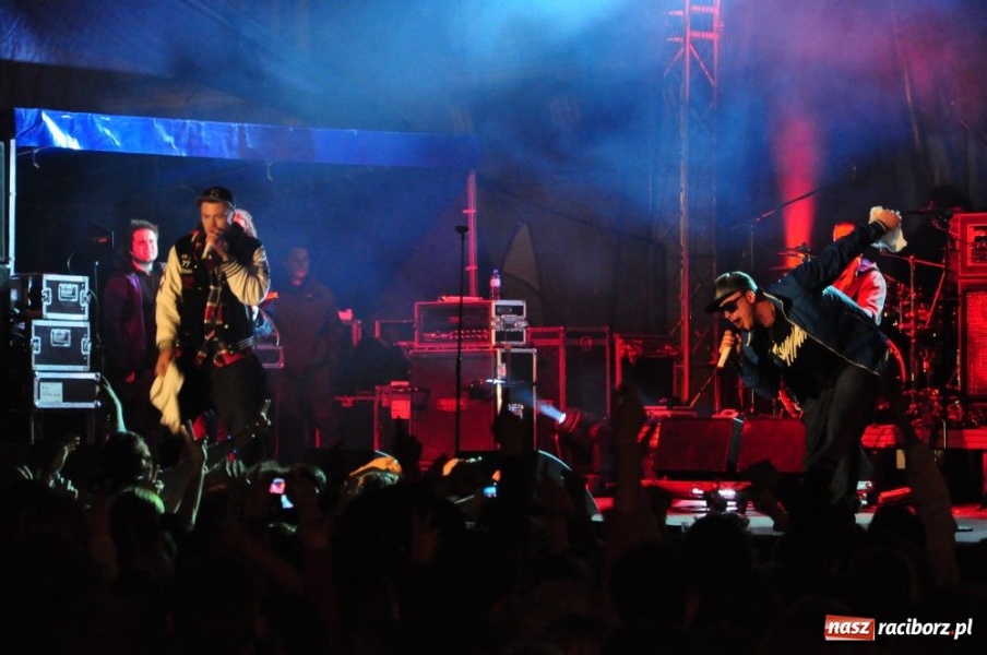 Zdjęcie w galerii na portalu naszraciborz.pl: Afromental i laserowe widowisko wiadomości z regionu