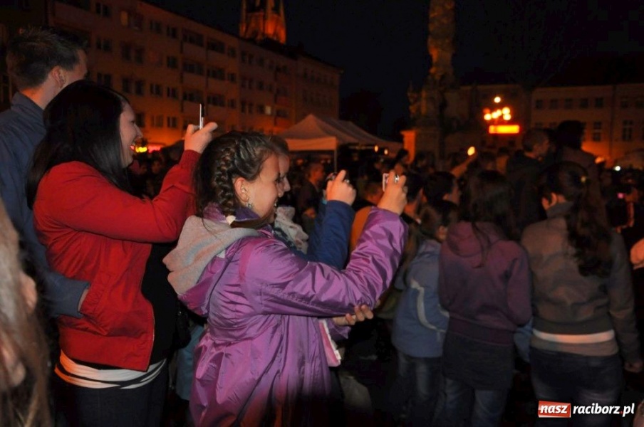 Zdjęcie w galerii na portalu naszraciborz.pl: Afromental i laserowe widowisko wiadomości z regionu