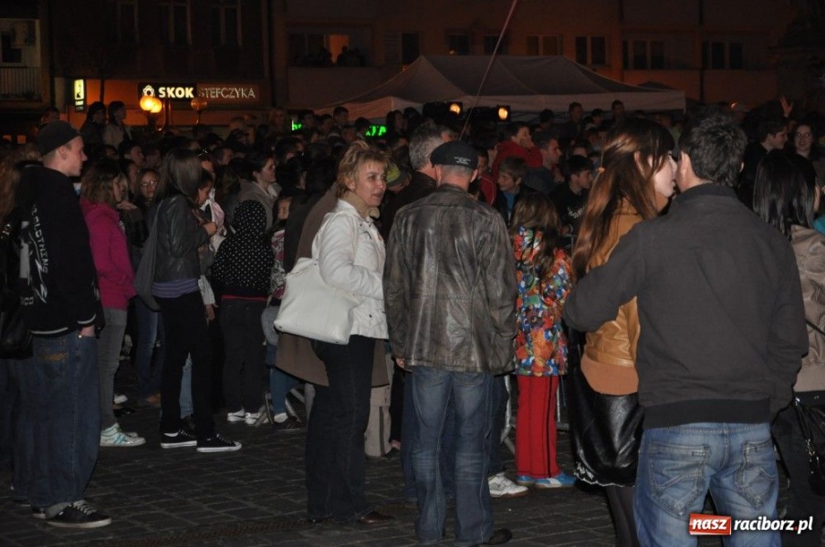 Zdjęcie w galerii na portalu naszraciborz.pl: Afromental i laserowe widowisko wiadomości z regionu