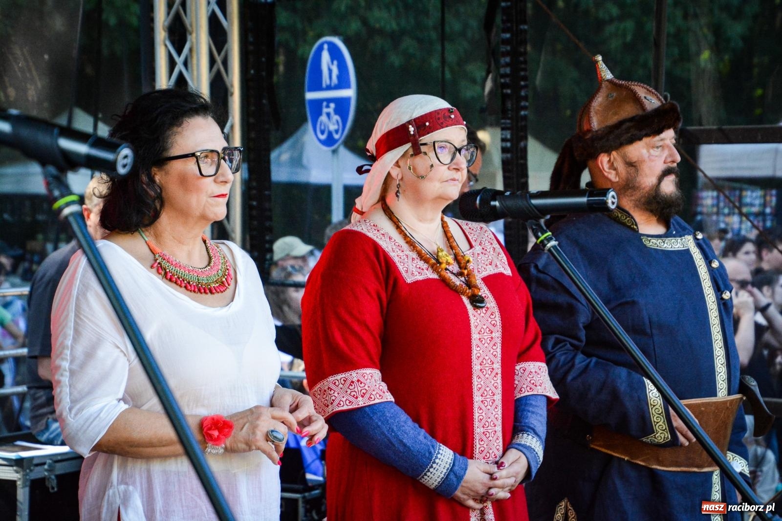 Zdjęcie w galerii na portalu naszraciborz.pl: Trzystu wojów pod raciborskim grodem. Wielka bitwa i tysiąc lat historii na żywo wiadomości z regionu