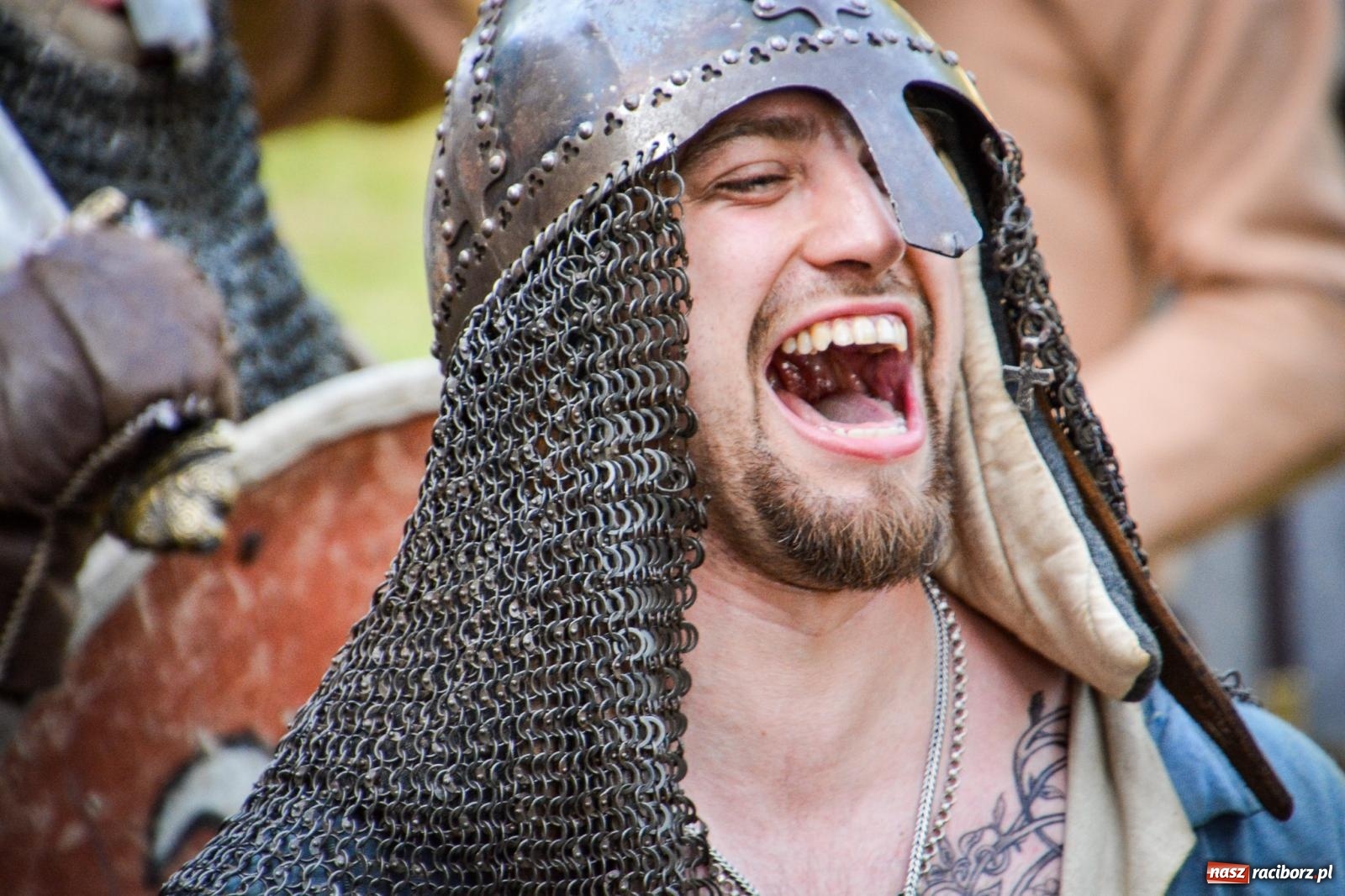 Zdjęcie w galerii na portalu naszraciborz.pl: Trzystu wojów pod raciborskim grodem. Wielka bitwa i tysiąc lat historii na żywo wiadomości z regionu