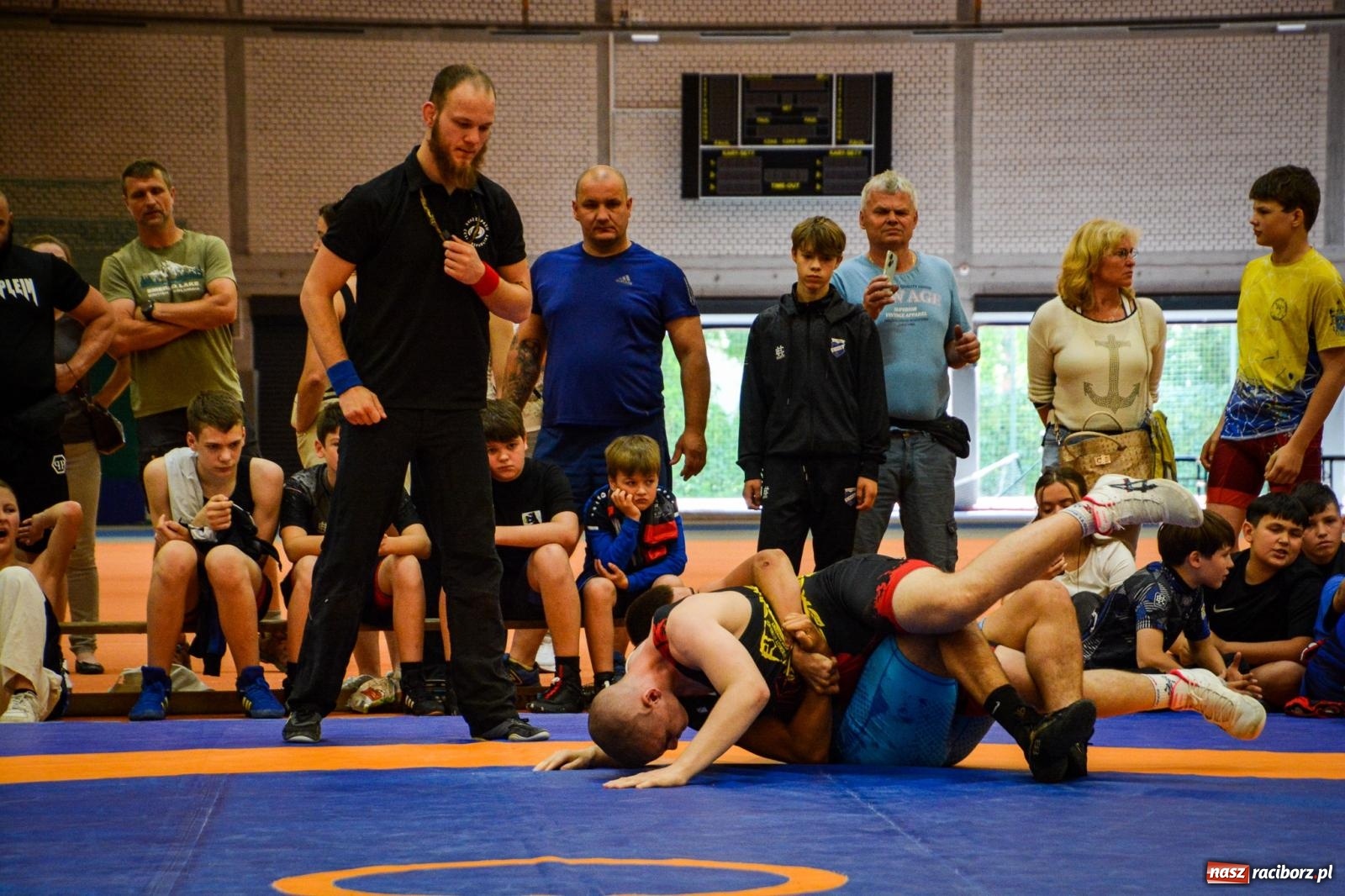 Zdjęcie w galerii na portalu naszraciborz.pl: W hołdzie trzem legendom raciborskich zapasów. Za nami memoriał Pieronkiewicza, Starzyńskiego i Delonga wiadomości z regionu