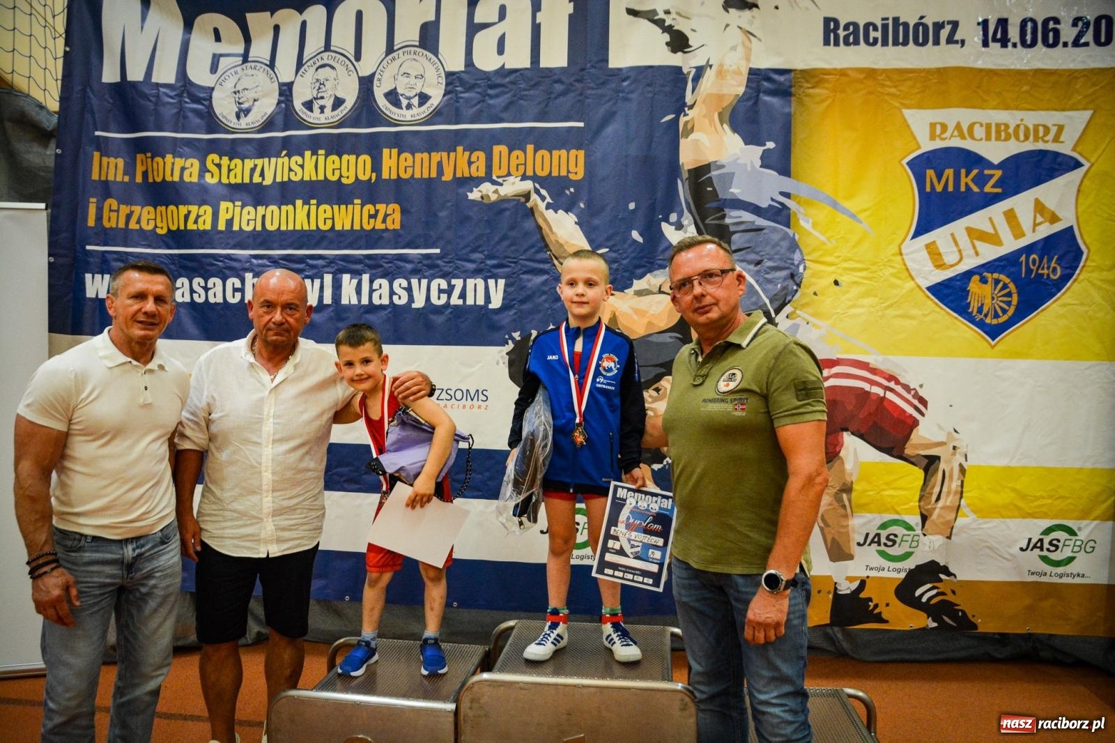 Zdjęcie w galerii na portalu naszraciborz.pl: W hołdzie trzem legendom raciborskich zapasów. Za nami memoriał Pieronkiewicza, Starzyńskiego i Delonga wiadomości z regionu