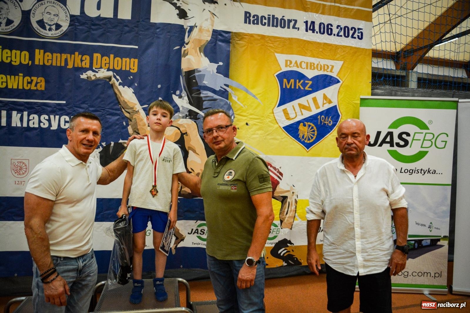 Zdjęcie w galerii na portalu naszraciborz.pl: W hołdzie trzem legendom raciborskich zapasów. Za nami memoriał Pieronkiewicza, Starzyńskiego i Delonga wiadomości z regionu