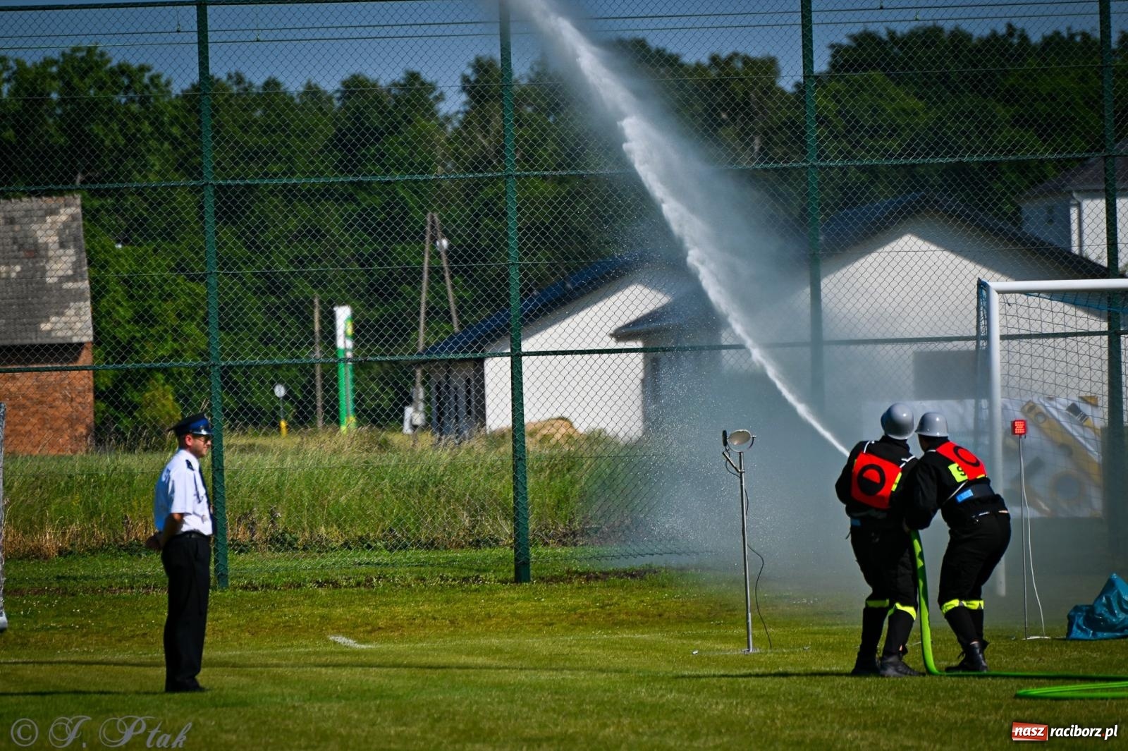 Zdjęcie w galerii na portalu naszraciborz.pl: Hattrick Markowic, ale najważniejszy puchar pojechał do Sudoła wiadomości z regionu