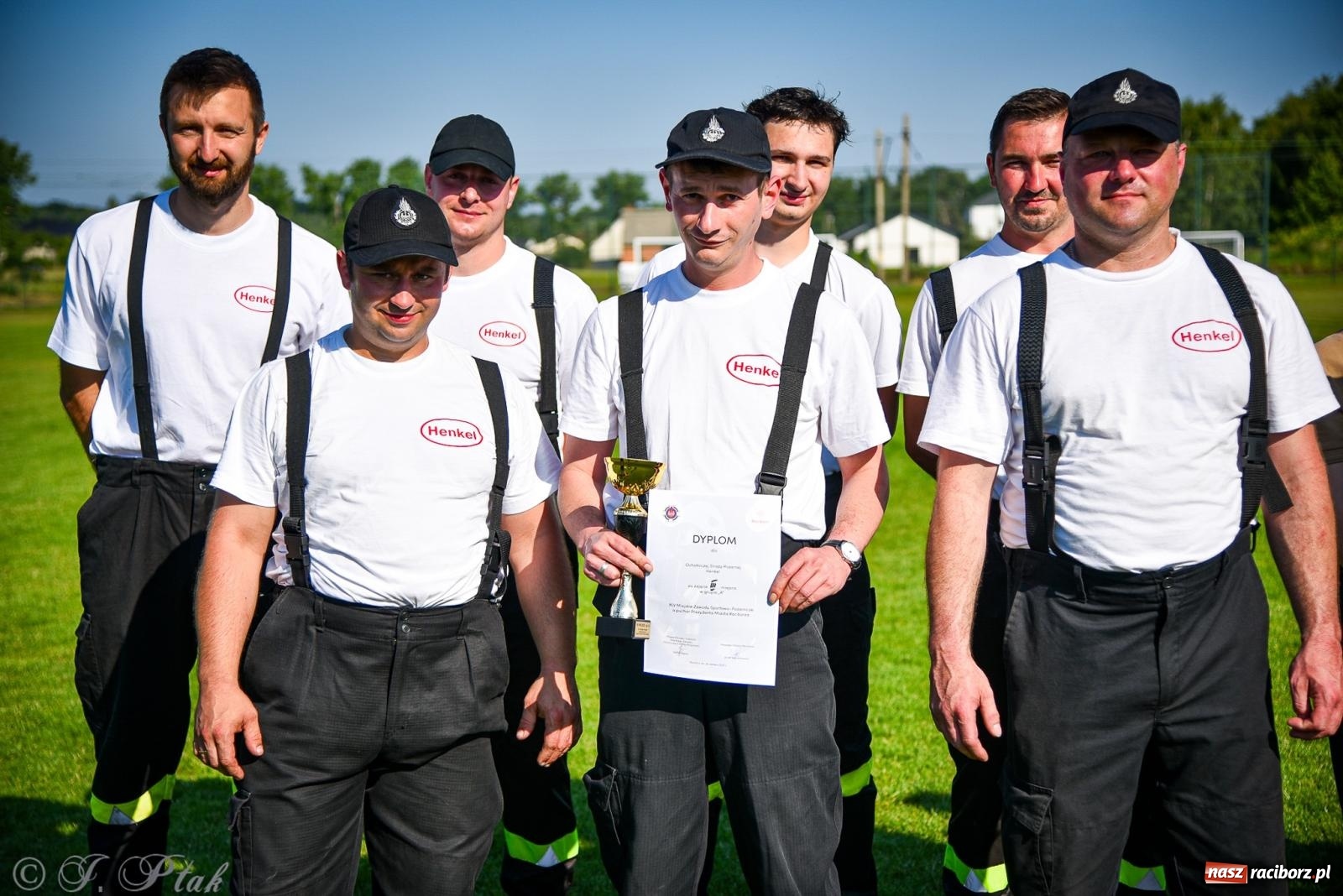 Zdjęcie w galerii na portalu naszraciborz.pl: Hattrick Markowic, ale najważniejszy puchar pojechał do Sudoła wiadomości z regionu