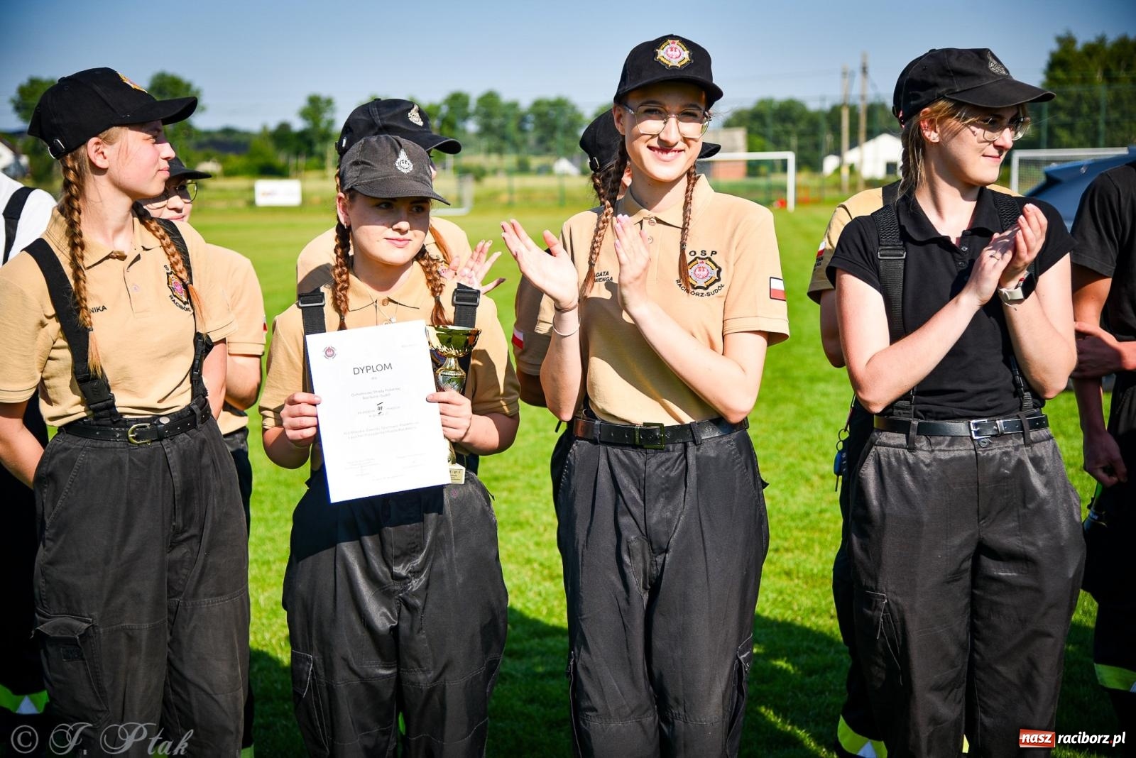 Zdjęcie w galerii na portalu naszraciborz.pl: Hattrick Markowic, ale najważniejszy puchar pojechał do Sudoła wiadomości z regionu
