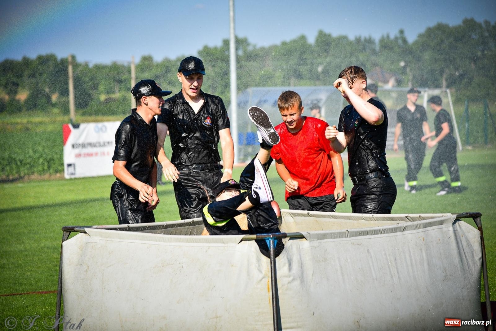 Zdjęcie w galerii na portalu naszraciborz.pl: Hattrick Markowic, ale najważniejszy puchar pojechał do Sudoła wiadomości z regionu