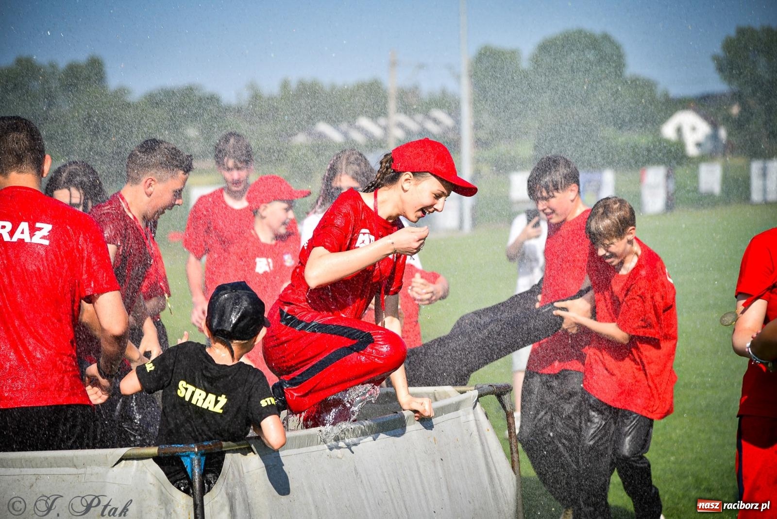 Zdjęcie w galerii na portalu naszraciborz.pl: Hattrick Markowic, ale najważniejszy puchar pojechał do Sudoła wiadomości z regionu