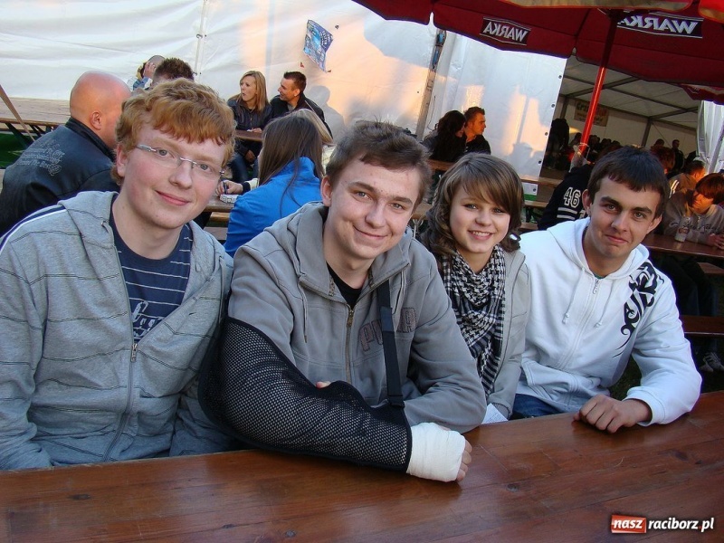 Zdjęcie w galerii na portalu naszraciborz.pl: IRA w Nędzy. Cztery tysiące osób wiadomości z regionu