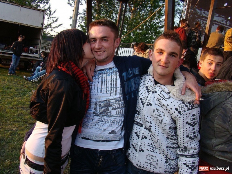 Zdjęcie w galerii na portalu naszraciborz.pl: IRA w Nędzy. Cztery tysiące osób wiadomości z regionu