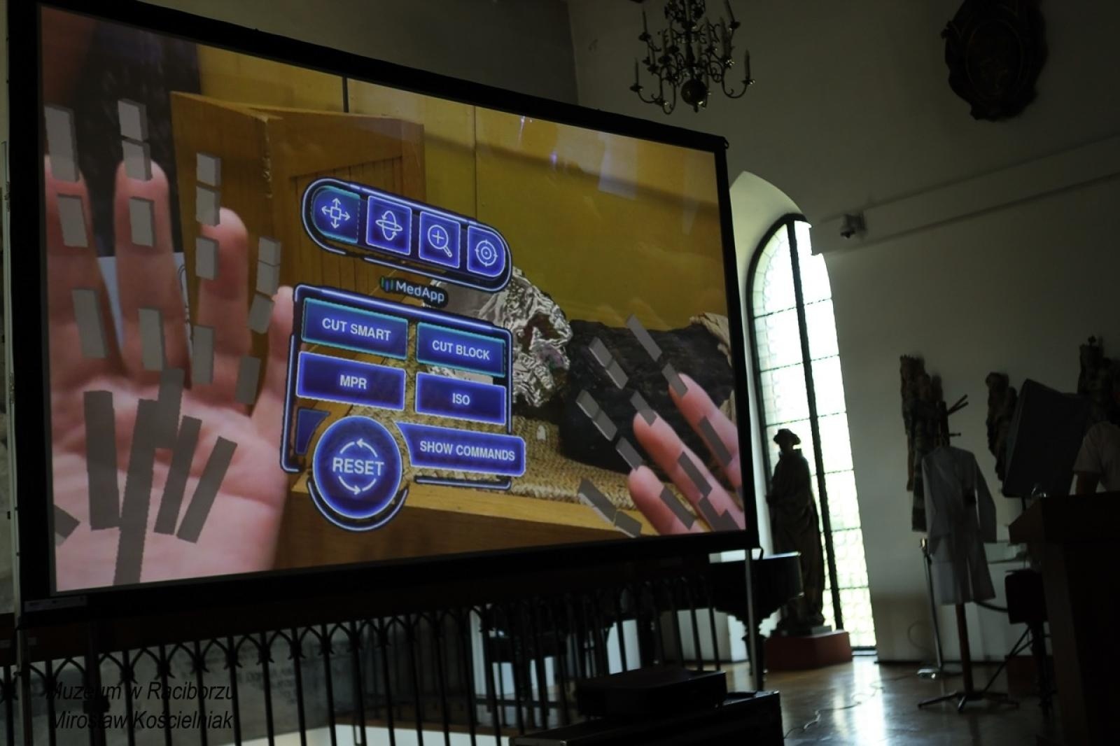 Zdjęcie w galerii na portalu naszraciborz.pl: Mumia z Raciborza w innym wymiarze. Muzeum szykuje atrakcję na ekspozycji wiadomości z regionu