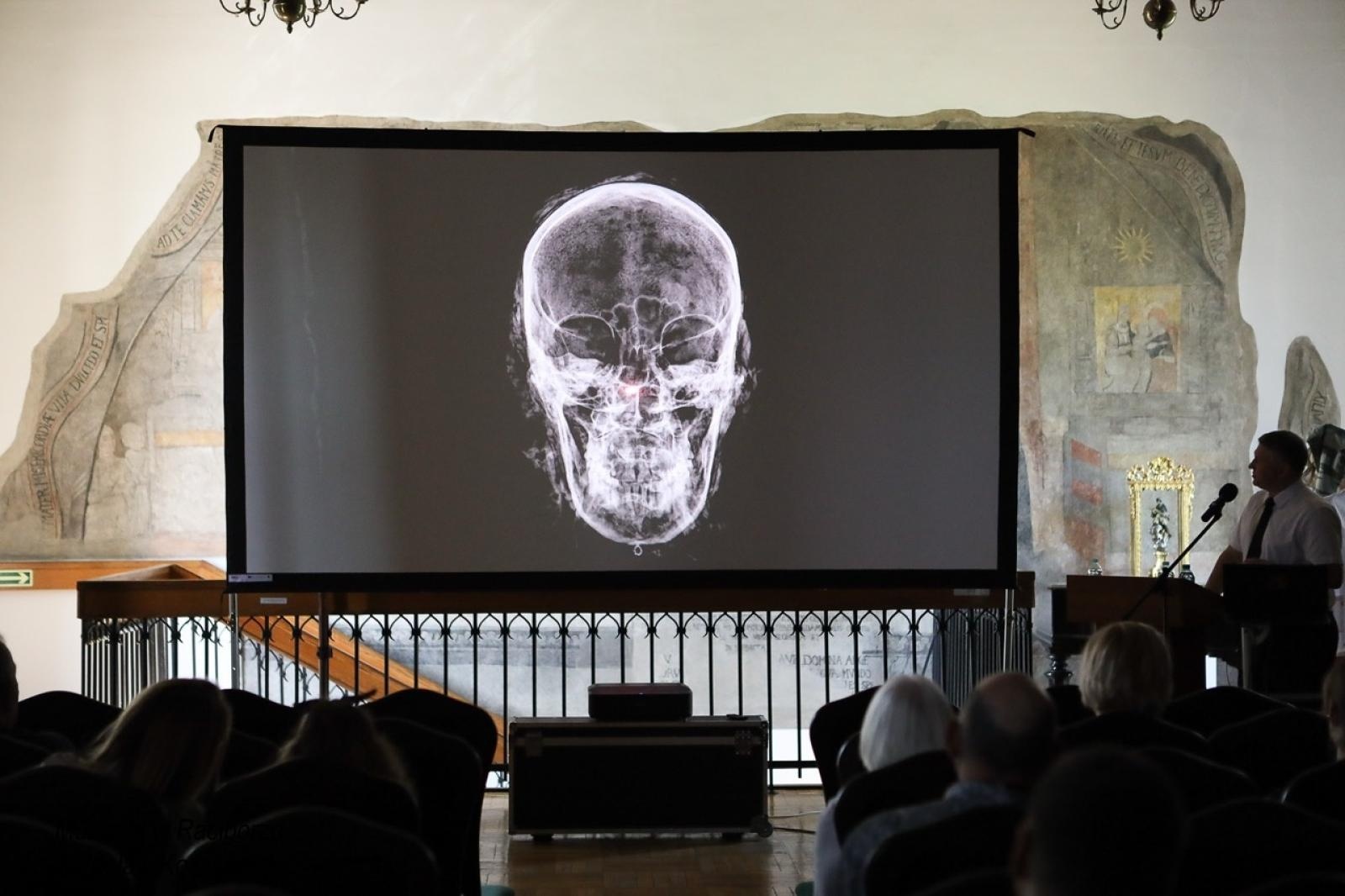 Zdjęcie w galerii na portalu naszraciborz.pl: Mumia z Raciborza w innym wymiarze. Muzeum szykuje atrakcję na ekspozycji wiadomości z regionu