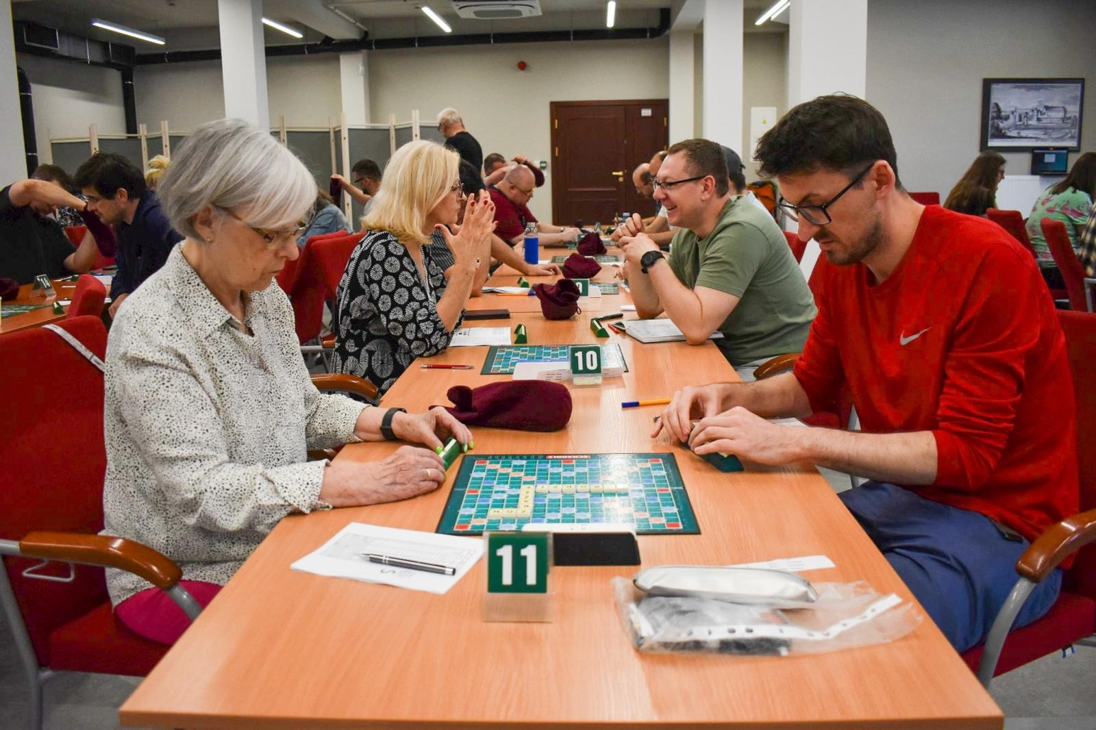 Zdjęcie w galerii na portalu naszraciborz.pl: Mistrzowie słów ponownie na Zamku Piastowskim w Raciborzu wiadomości z regionu