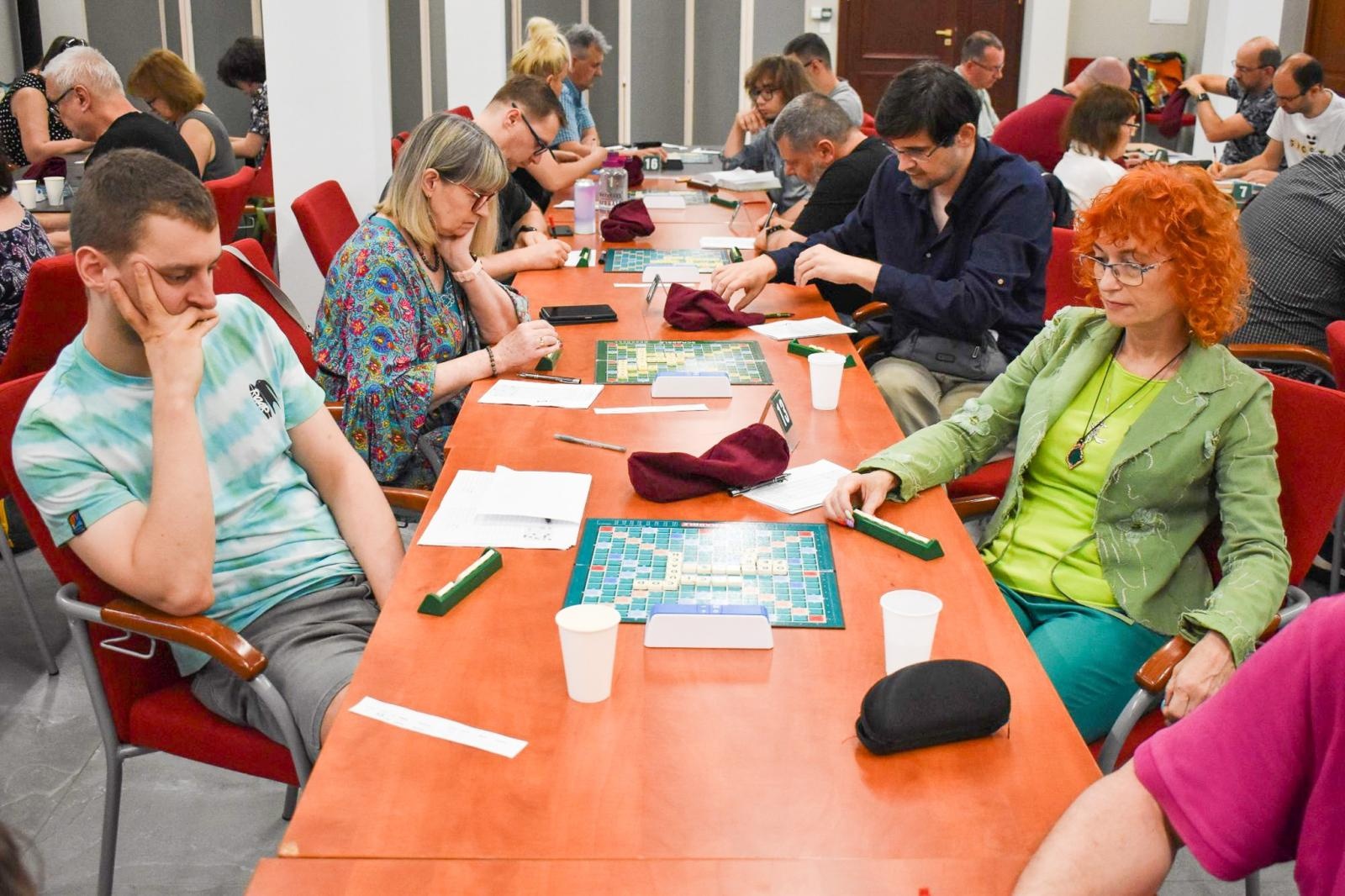 Zdjęcie w galerii na portalu naszraciborz.pl: Mistrzowie słów ponownie na Zamku Piastowskim w Raciborzu wiadomości z regionu