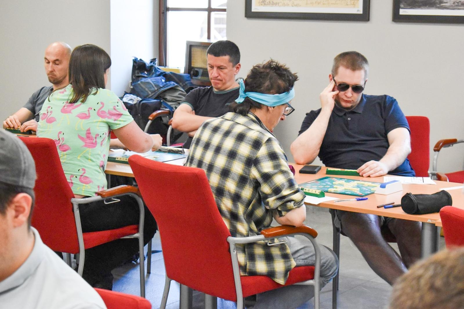 Zdjęcie w galerii na portalu naszraciborz.pl: Mistrzowie słów ponownie na Zamku Piastowskim w Raciborzu wiadomości z regionu