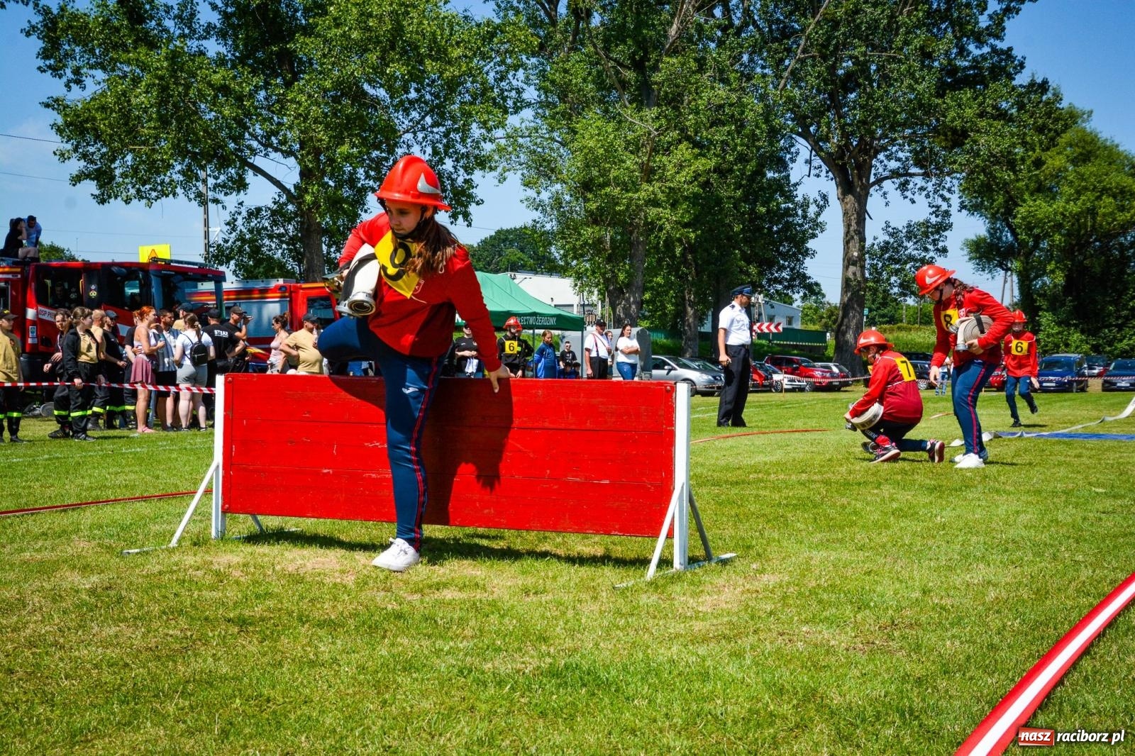 Zdjęcie w galerii na portalu naszraciborz.pl: Cztery puchary w koronie OSP Samborowice i rekord w ćwiczeniu bojowym wiadomości z regionu