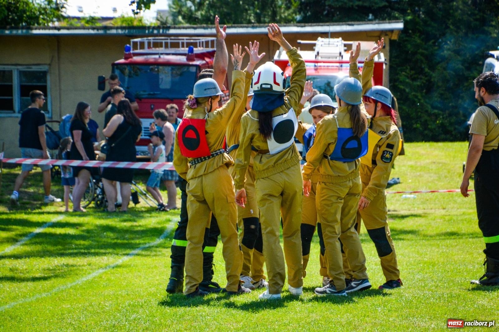 Zdjęcie w galerii na portalu naszraciborz.pl: Cztery puchary w koronie OSP Samborowice i rekord w ćwiczeniu bojowym wiadomości z regionu