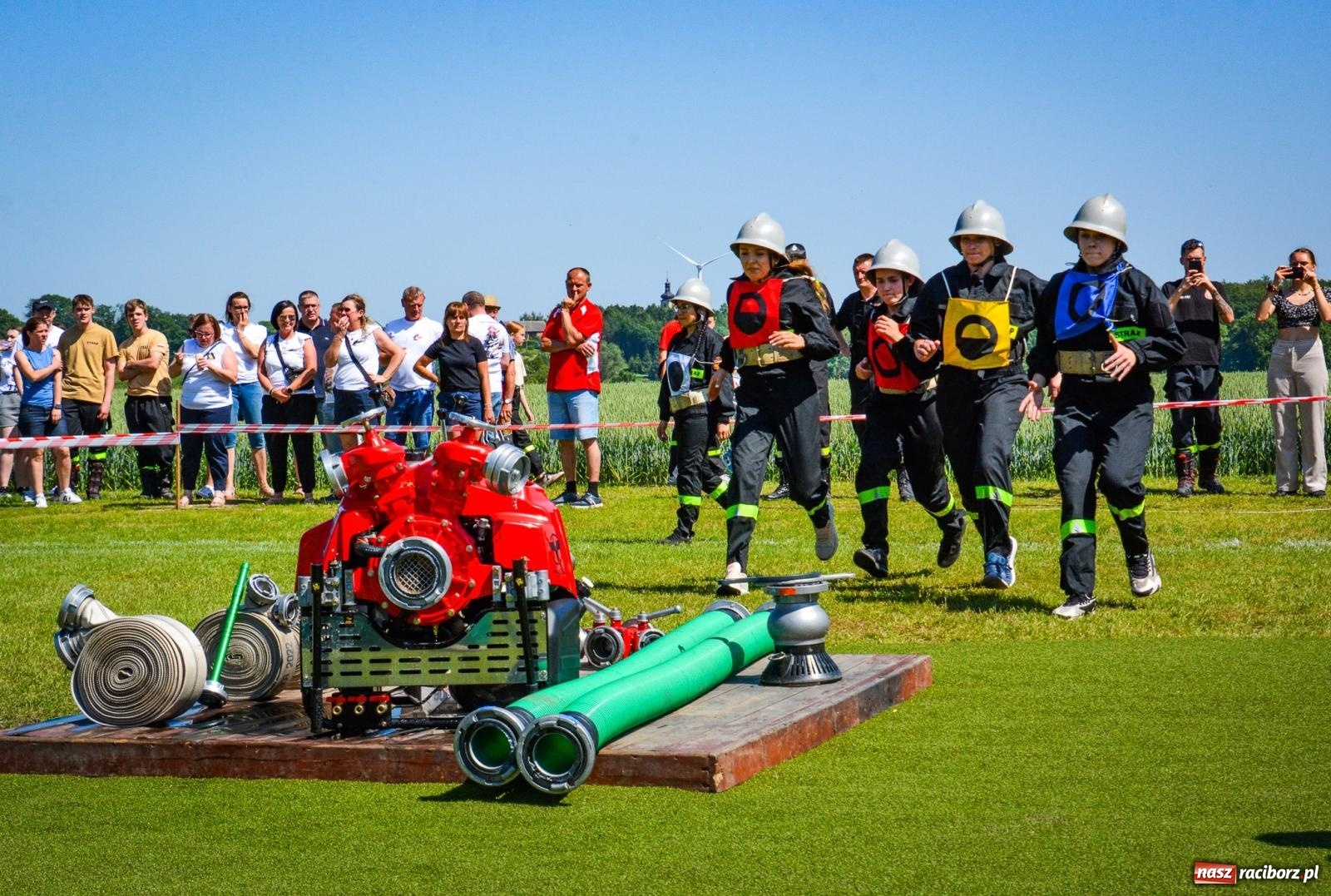 Zdjęcie w galerii na portalu naszraciborz.pl: Cztery puchary w koronie OSP Samborowice i rekord w ćwiczeniu bojowym wiadomości z regionu