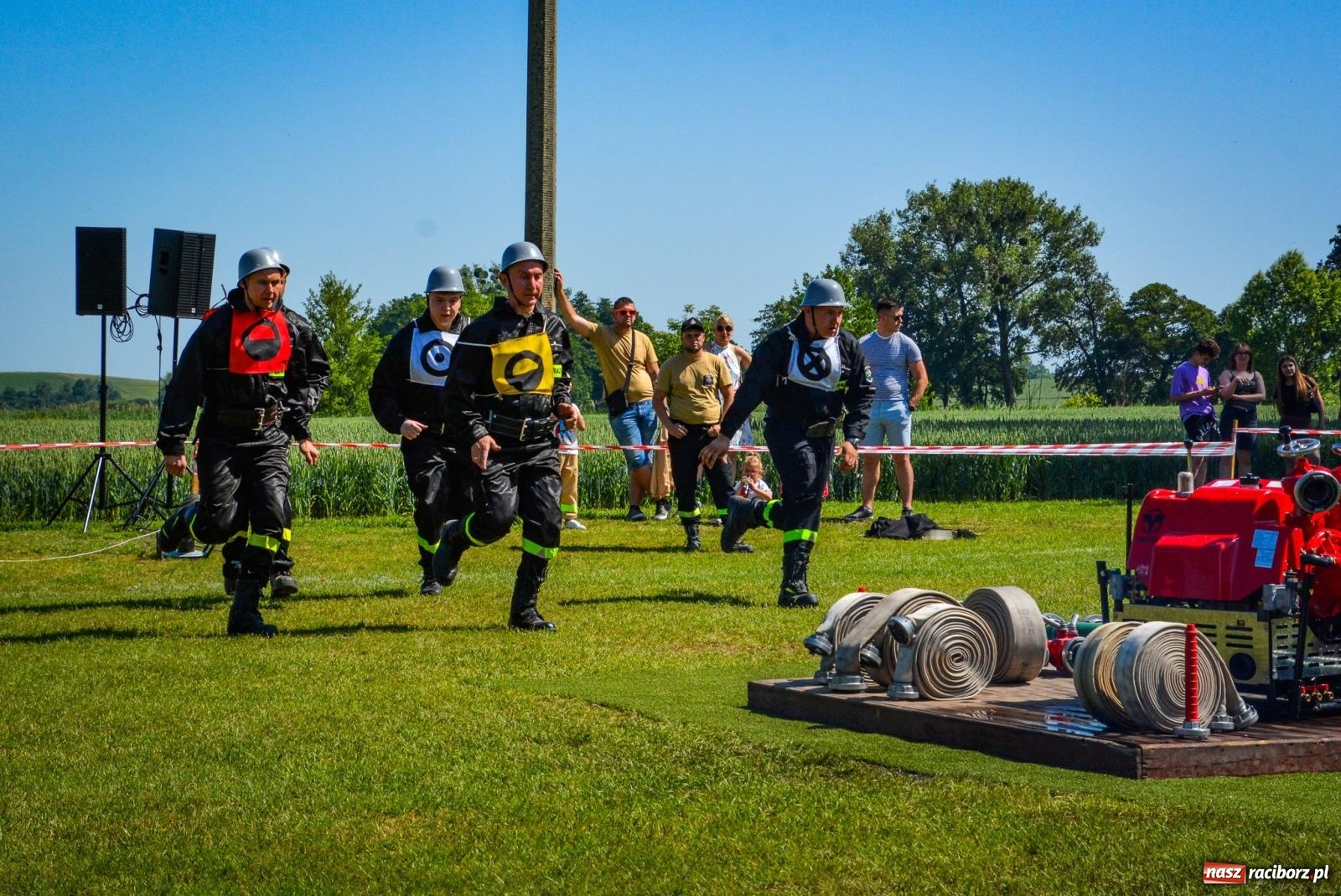 Zdjęcie w galerii na portalu naszraciborz.pl: Cztery puchary w koronie OSP Samborowice i rekord w ćwiczeniu bojowym wiadomości z regionu