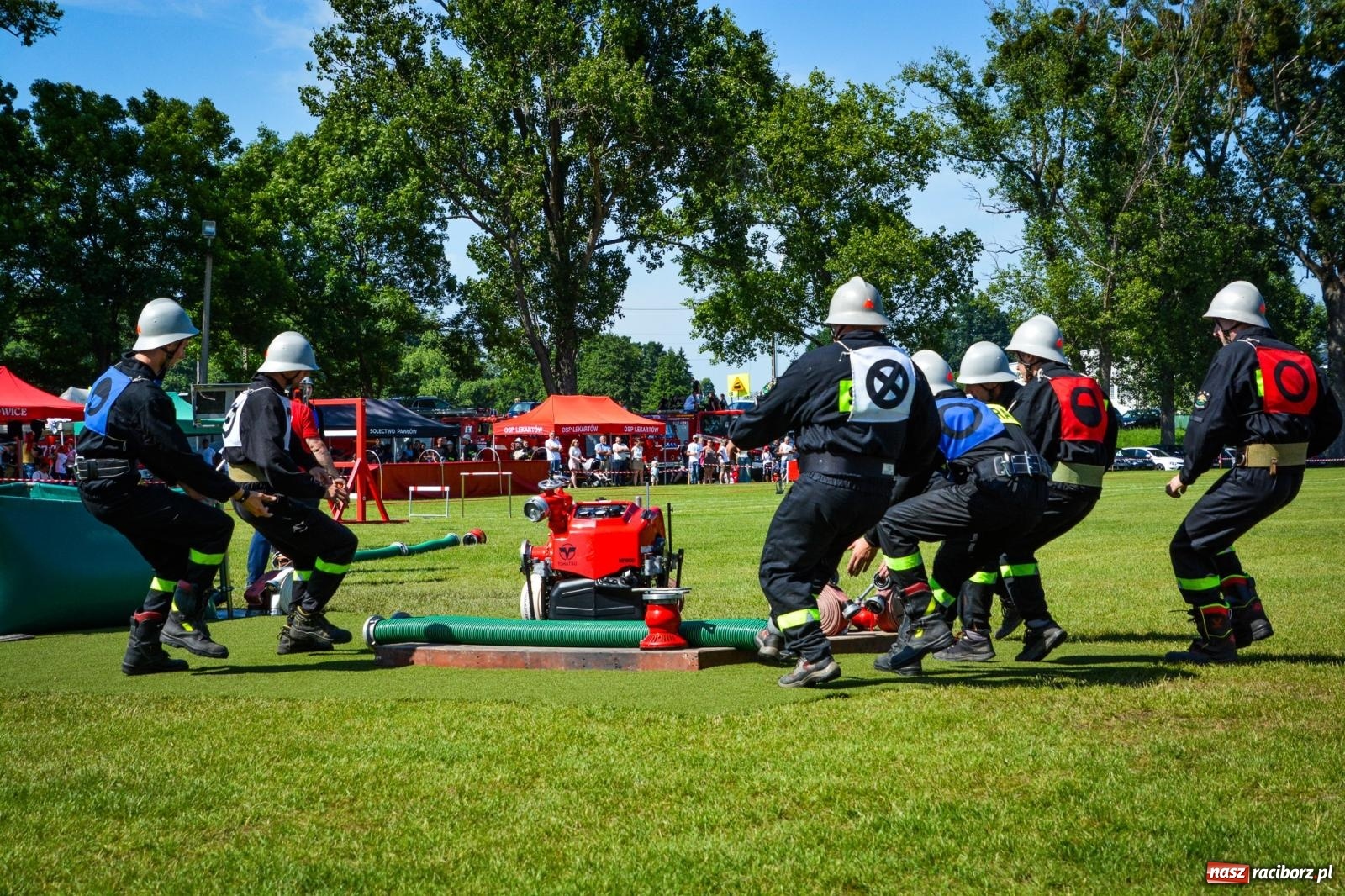 Zdjęcie w galerii na portalu naszraciborz.pl: Cztery puchary w koronie OSP Samborowice i rekord w ćwiczeniu bojowym wiadomości z regionu