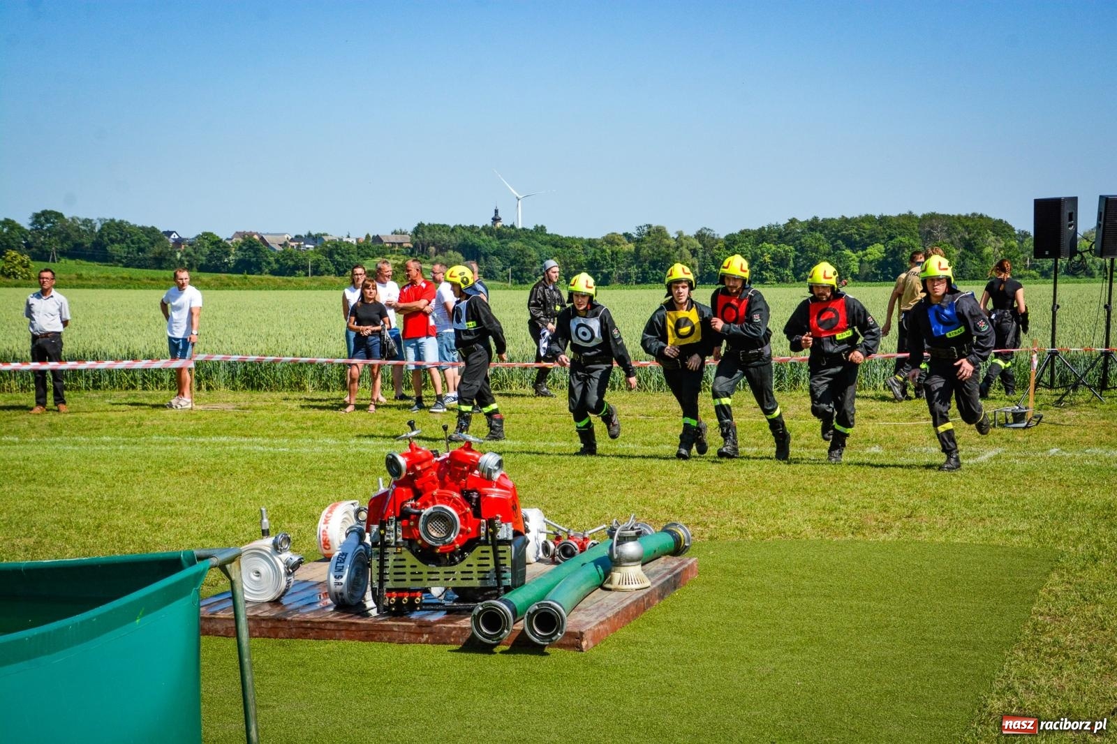 Zdjęcie w galerii na portalu naszraciborz.pl: Cztery puchary w koronie OSP Samborowice i rekord w ćwiczeniu bojowym wiadomości z regionu