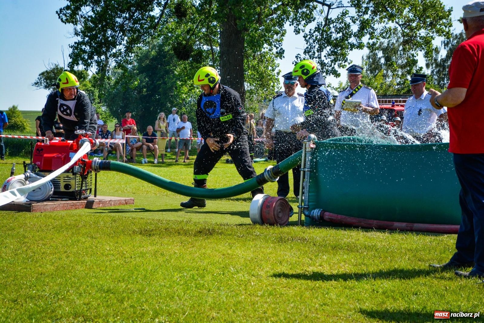 Zdjęcie w galerii na portalu naszraciborz.pl: Cztery puchary w koronie OSP Samborowice i rekord w ćwiczeniu bojowym wiadomości z regionu
