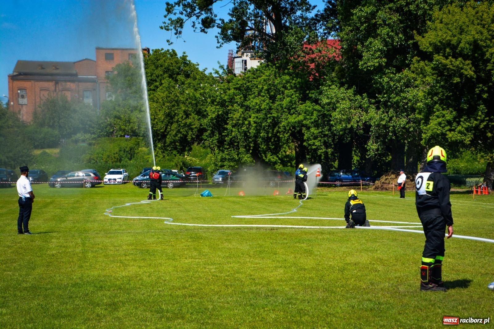 Zdjęcie w galerii na portalu naszraciborz.pl: Cztery puchary w koronie OSP Samborowice i rekord w ćwiczeniu bojowym wiadomości z regionu