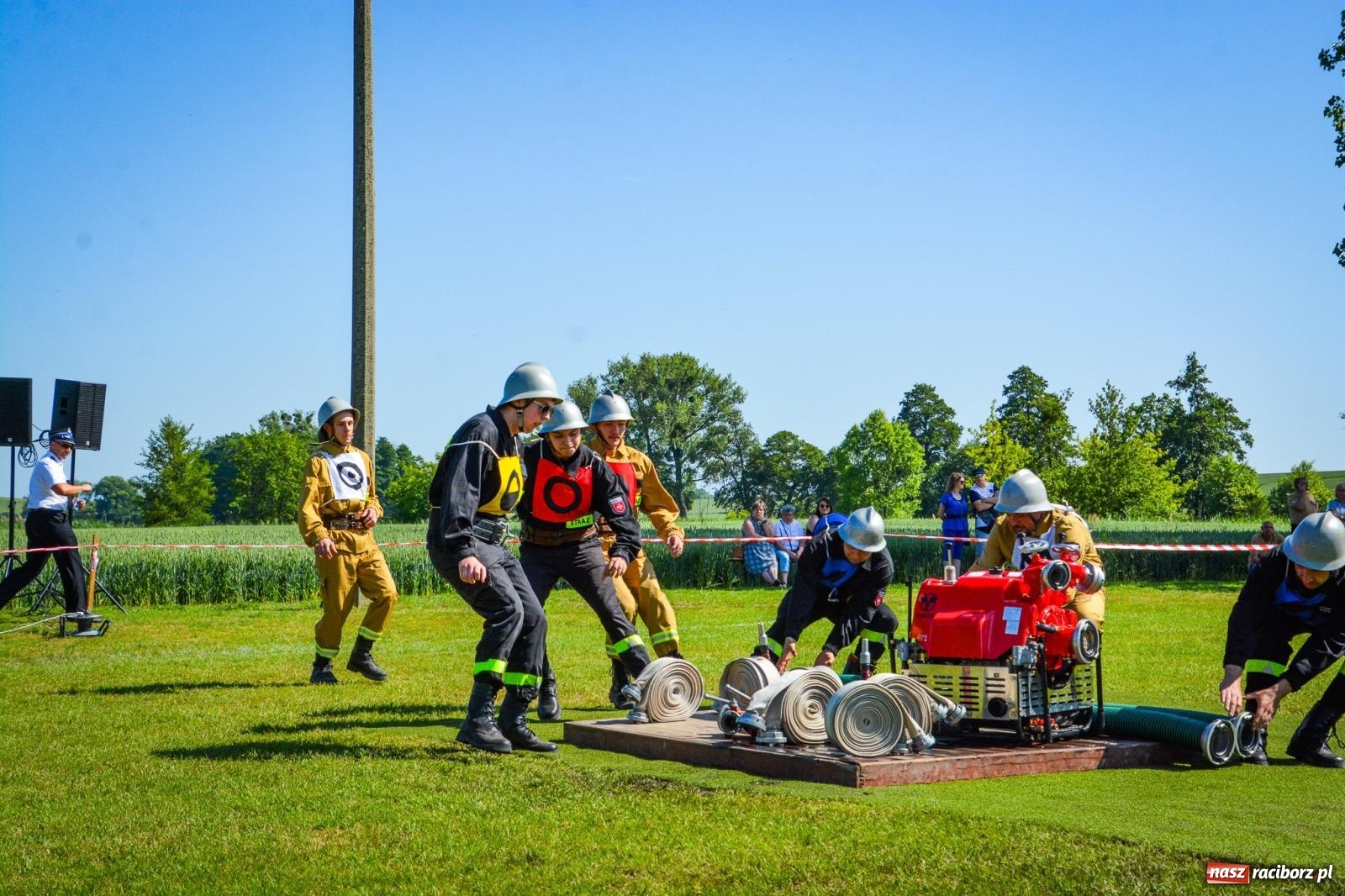 Zdjęcie w galerii na portalu naszraciborz.pl: Cztery puchary w koronie OSP Samborowice i rekord w ćwiczeniu bojowym wiadomości z regionu