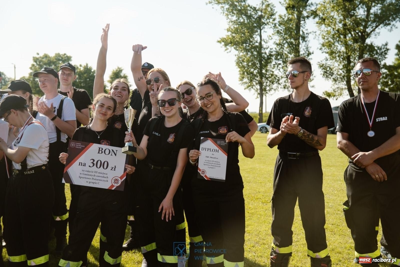 Zdjęcie w galerii na portalu naszraciborz.pl: Cztery puchary w koronie OSP Samborowice i rekord w ćwiczeniu bojowym wiadomości z regionu