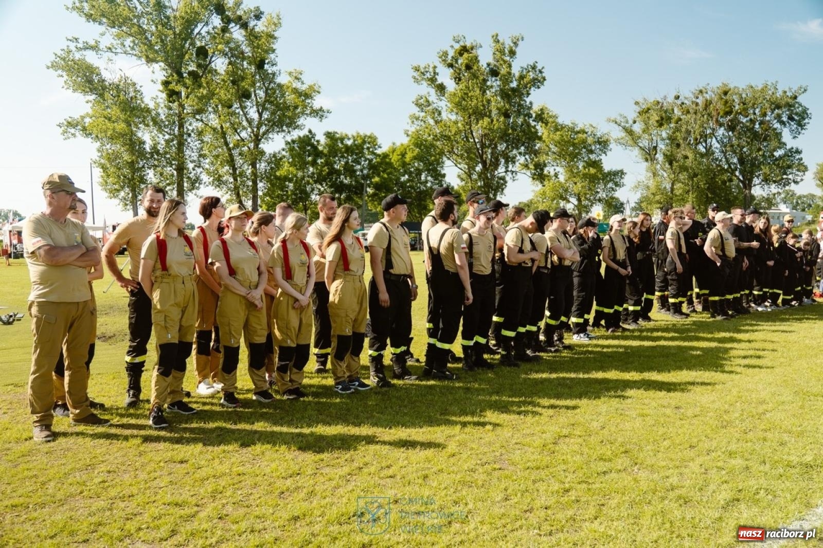 Zdjęcie w galerii na portalu naszraciborz.pl: Cztery puchary w koronie OSP Samborowice i rekord w ćwiczeniu bojowym wiadomości z regionu