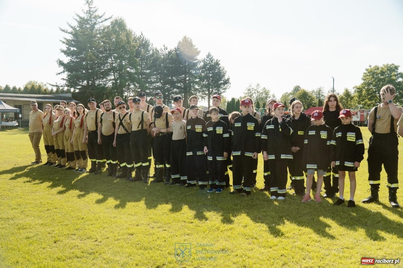 Zdjęcie w galerii na portalu naszraciborz.pl: Cztery puchary w koronie OSP Samborowice i rekord w ćwiczeniu bojowym wiadomości z regionu