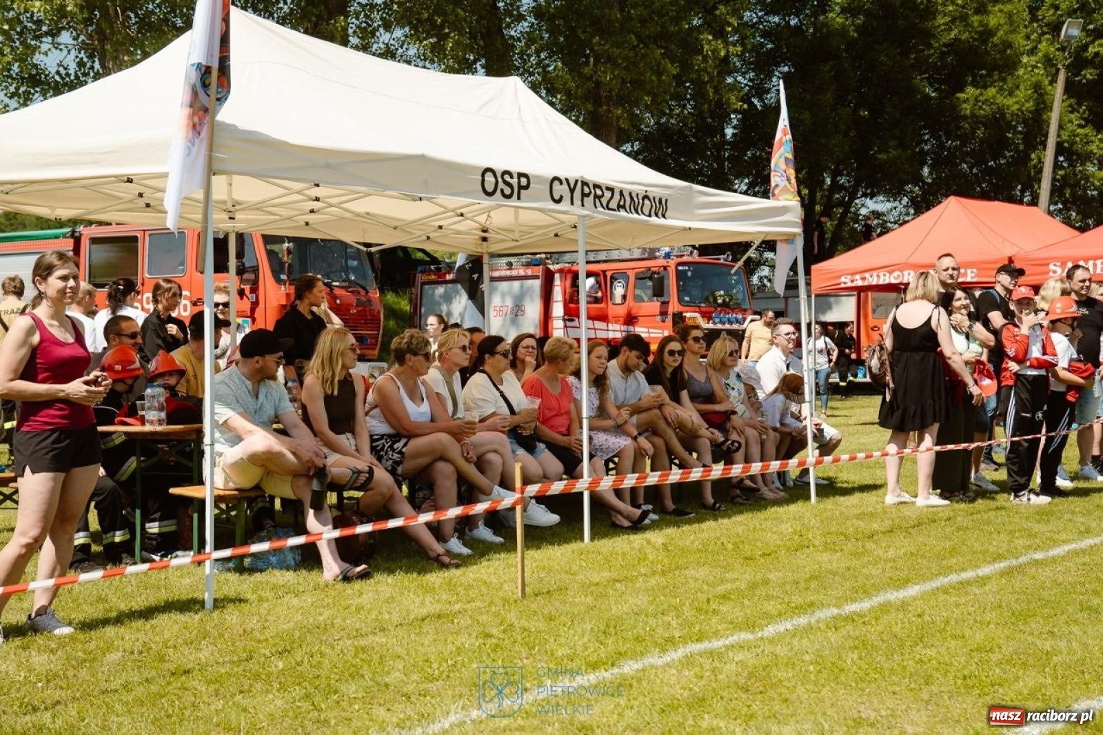 Zdjęcie w galerii na portalu naszraciborz.pl: Cztery puchary w koronie OSP Samborowice i rekord w ćwiczeniu bojowym wiadomości z regionu