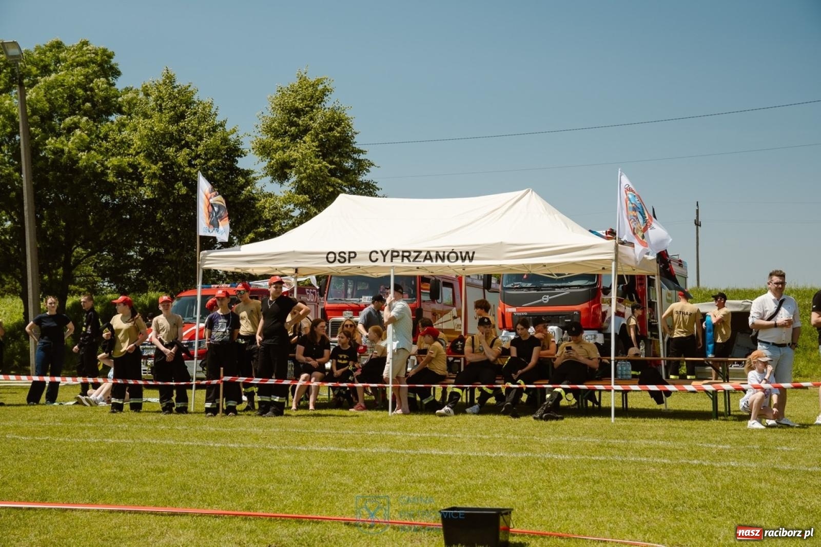 Zdjęcie w galerii na portalu naszraciborz.pl: Cztery puchary w koronie OSP Samborowice i rekord w ćwiczeniu bojowym wiadomości z regionu