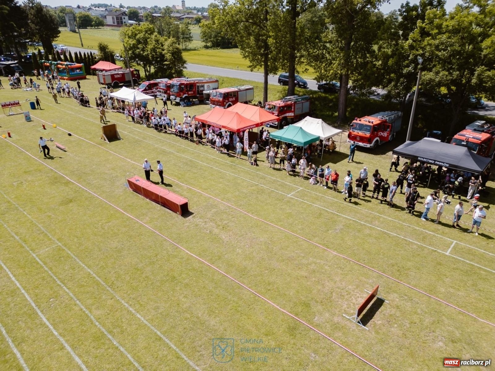 Zdjęcie w galerii na portalu naszraciborz.pl: Cztery puchary w koronie OSP Samborowice i rekord w ćwiczeniu bojowym wiadomości z regionu
