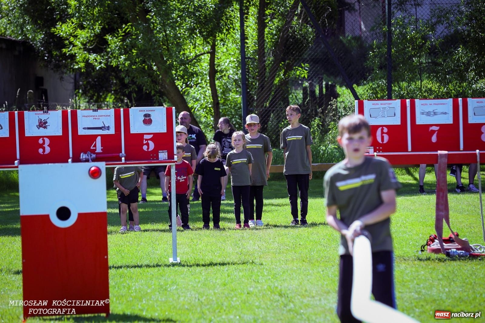 Zdjęcie w galerii na portalu naszraciborz.pl: Gminne zawody sportowo-pożarnicze w Rudniku. O wygranej zdecydowała sekunda [FOTO] wiadomości z regionu